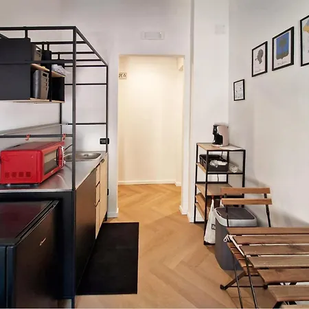 Le Stanze Del Capitano Caldora 3* ל'אקווילה