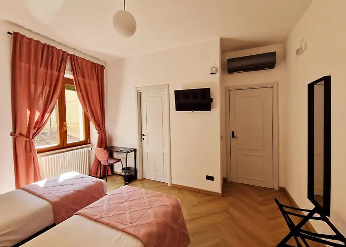 Le Stanze Del Capitano Caldora LʼAquila