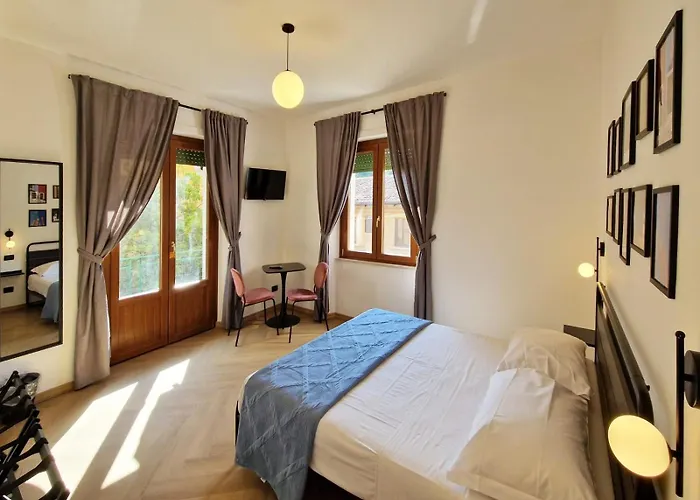 Le Stanze Del Capitano Caldora LʼAquila